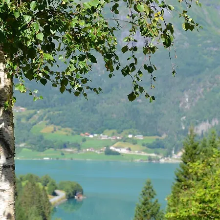Casa de Férias Tunold Gard - Gamle Huset Mindresunde